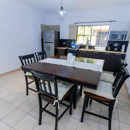 Hotel Friendly House Santa Tecla Exterior foto