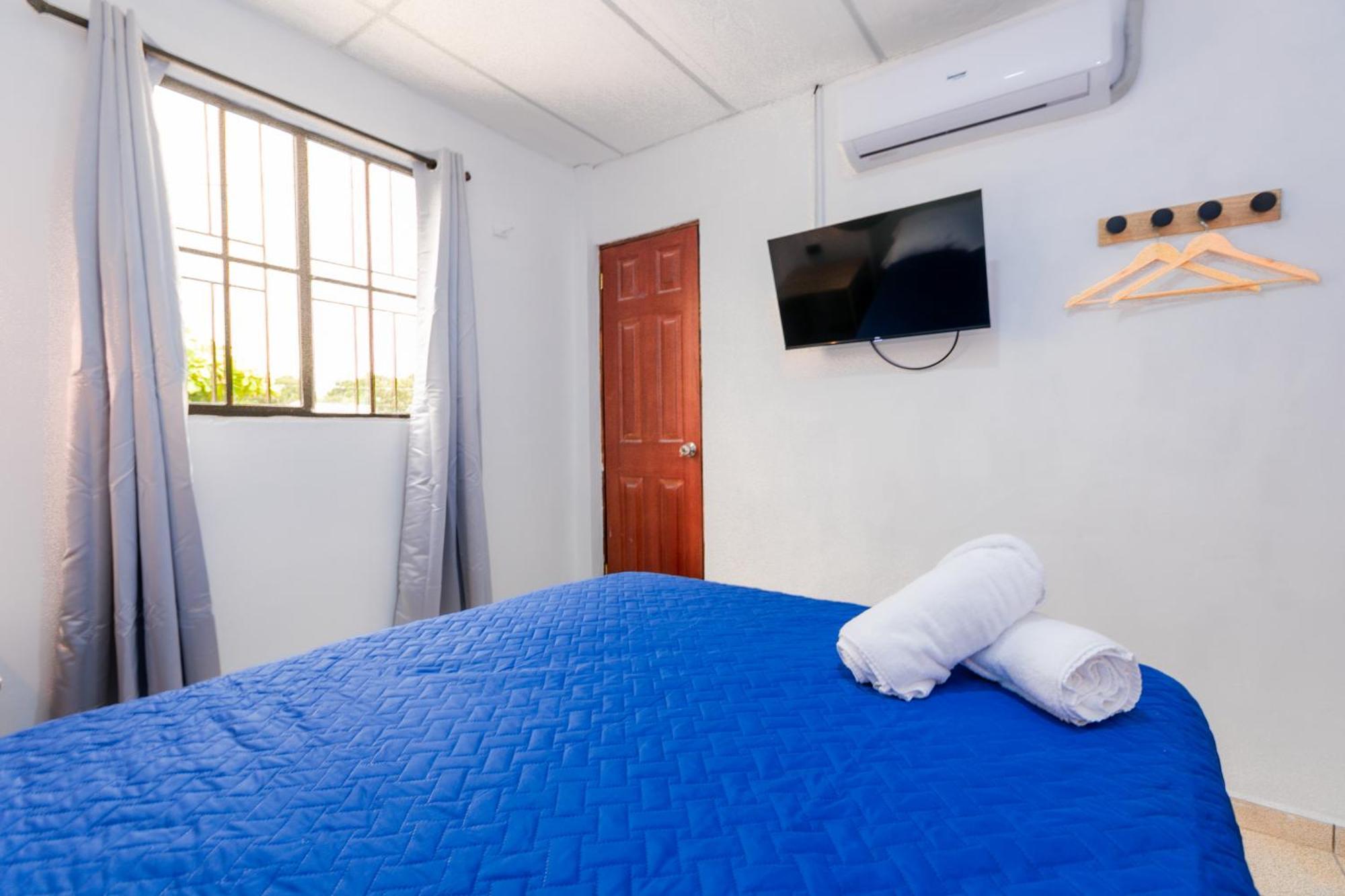 Hotel Friendly House Santa Tecla Exterior foto
